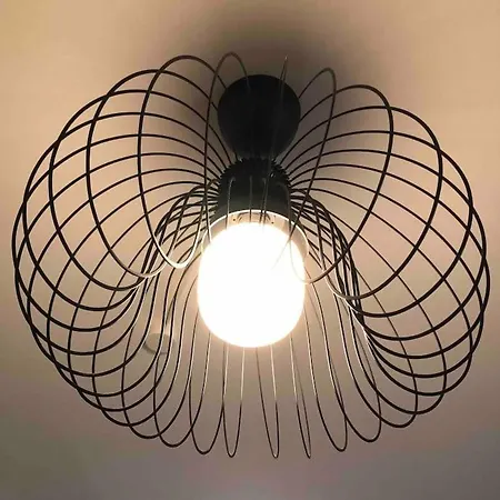 Stylisches Maybach Mit Terrasse Für 5 Personen, 5 Betten, Große Kochinsel, Homeoffice Mit 250mbit Wlan Apartment