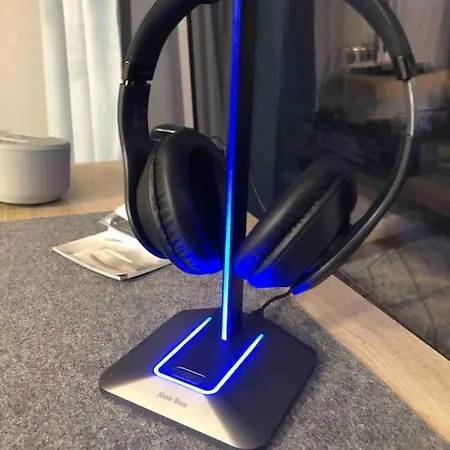 Stylisches Maybach Mit Terrasse Für 5 Personen, 5 Betten, Große Kochinsel, Homeoffice Mit 250mbit Wlan *