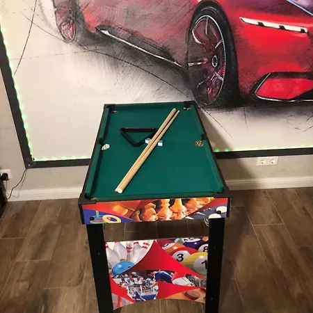 Stylisches Maybach Mit Terrasse Für 5 Personen, 5 Betten, Große Kochinsel, Homeoffice Mit 250mbit Wlan Apartment *